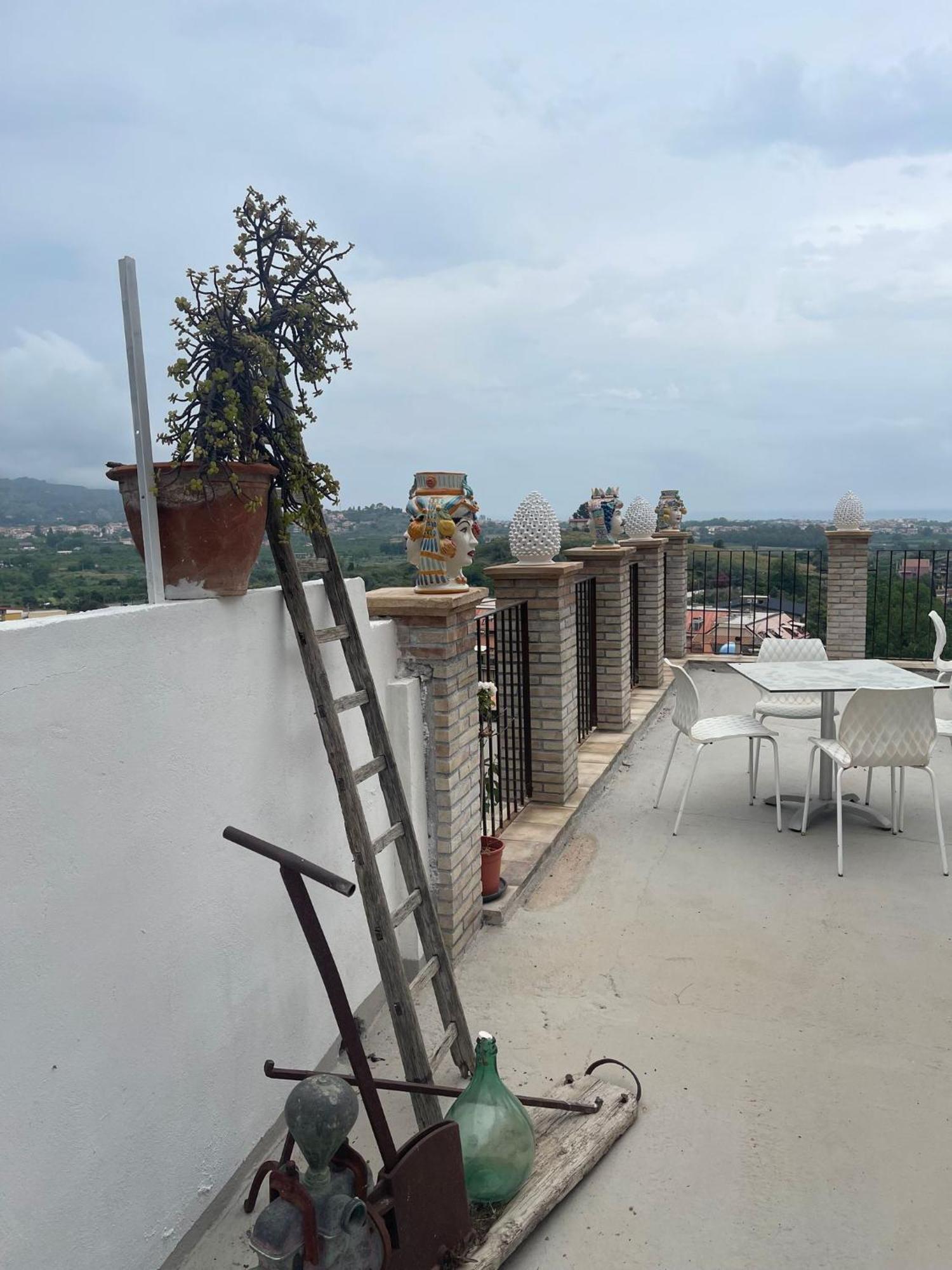 Bed and Breakfast Bed And Relax-Il Maniero Calatabiano Exterior foto
