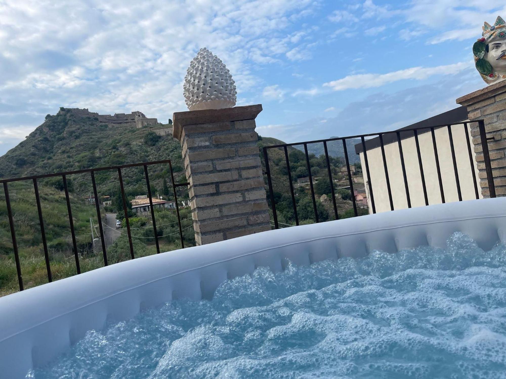 Bed and Breakfast Bed And Relax-Il Maniero Calatabiano Exterior foto