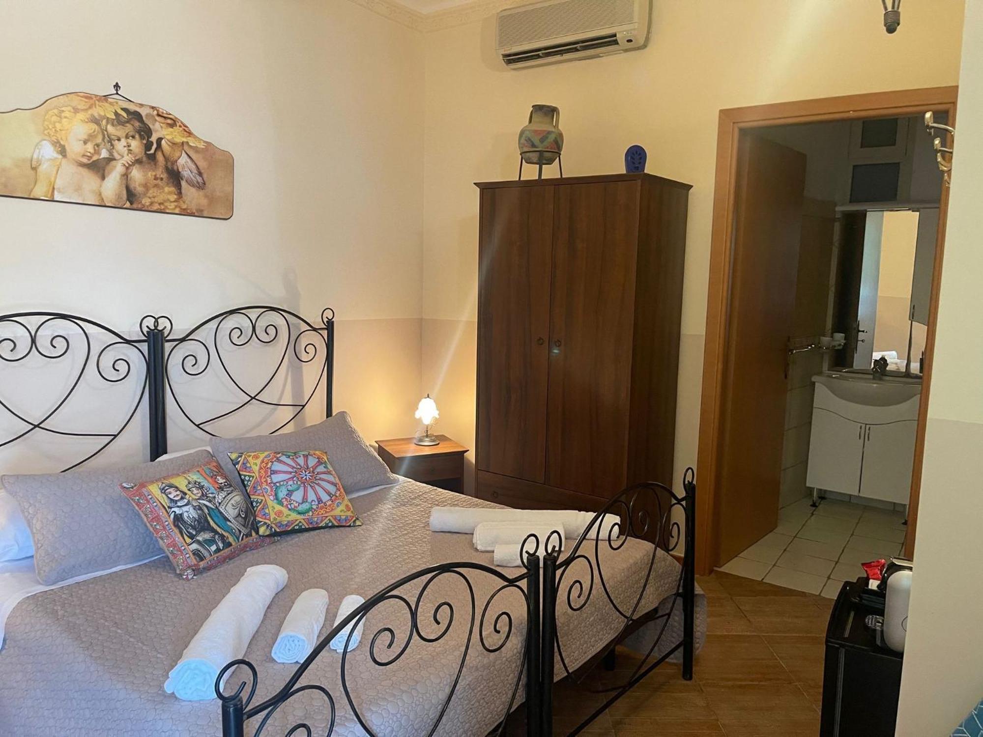 Bed and Breakfast Bed And Relax-Il Maniero Calatabiano Exterior foto