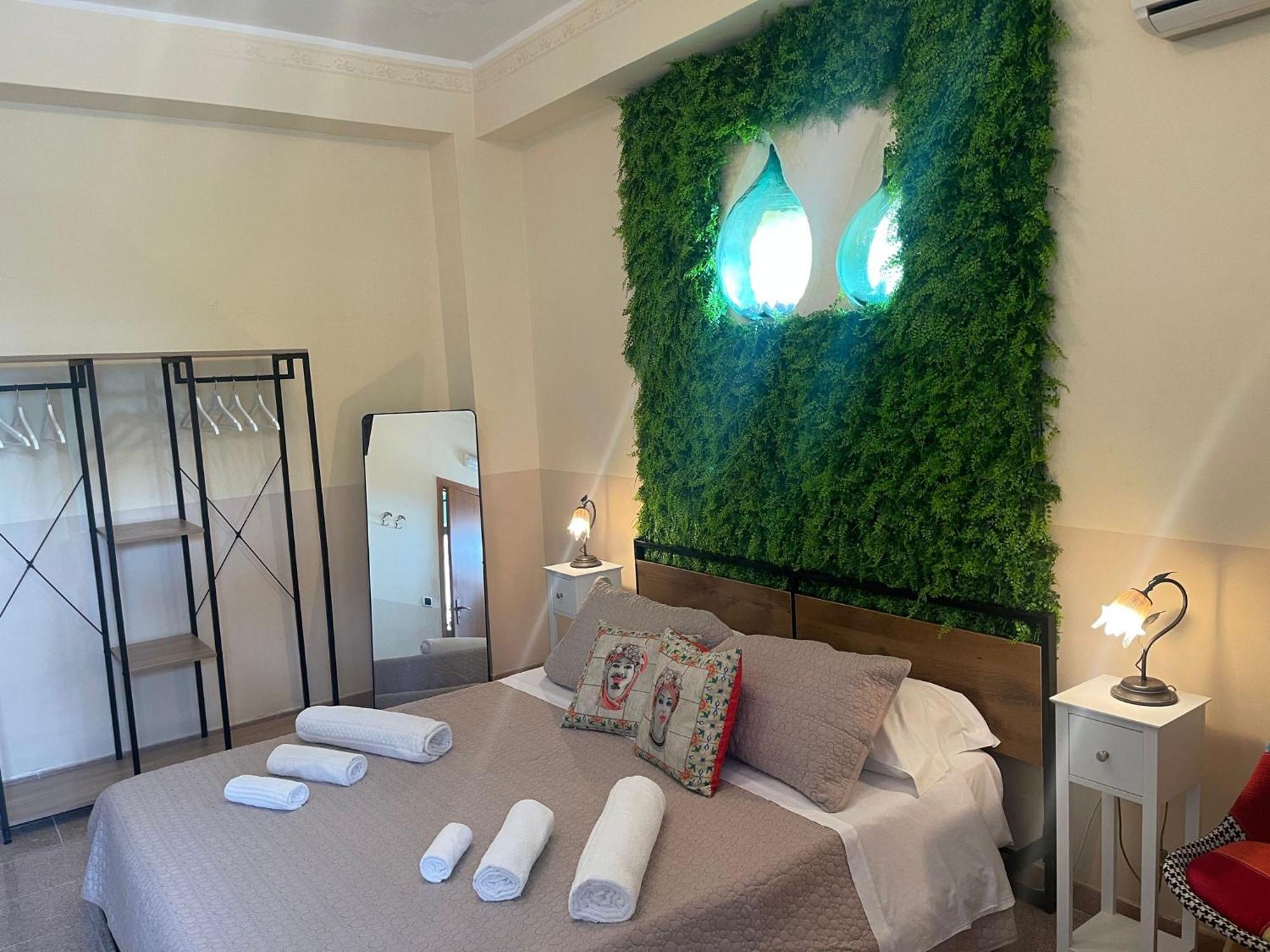 Bed and Breakfast Bed And Relax-Il Maniero Calatabiano Exterior foto