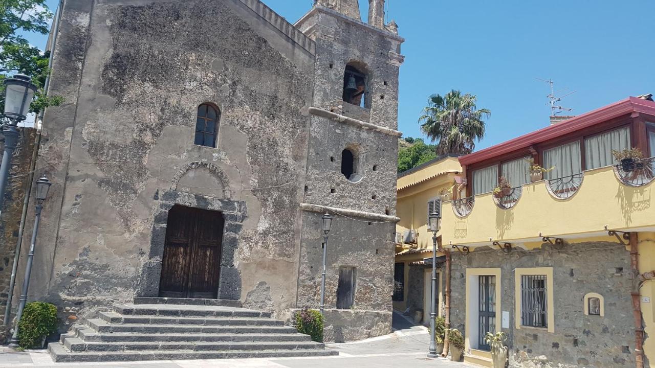 Bed and Breakfast Bed And Relax-Il Maniero Calatabiano Exterior foto