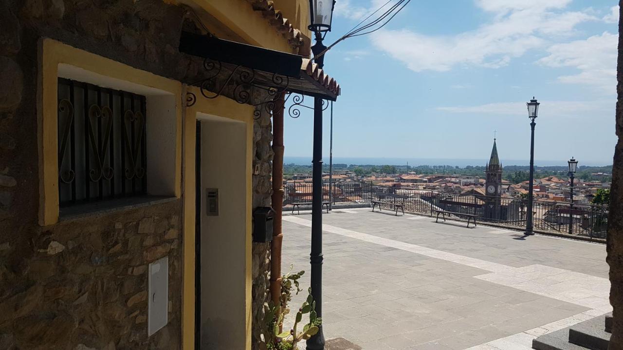 Bed and Breakfast Bed And Relax-Il Maniero Calatabiano Exterior foto