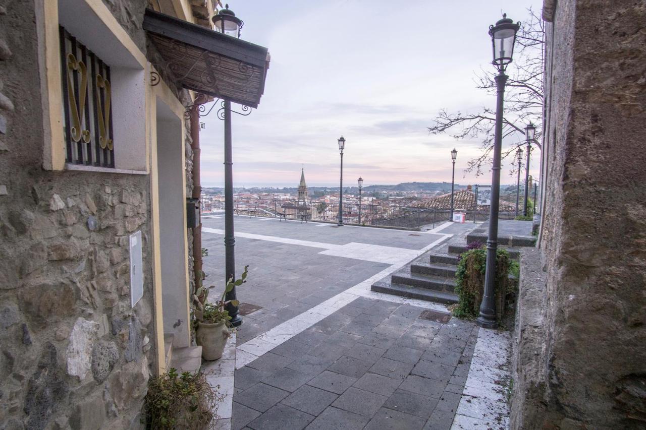 Bed and Breakfast Bed And Relax-Il Maniero Calatabiano Exterior foto